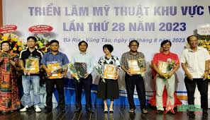 220 tác phẩm dự Triển lãm Mỹ thuật Đông Nam Bộ