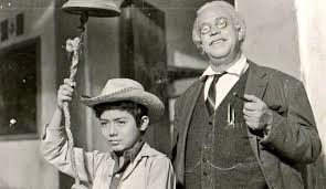 Así fue el trágico final de José Elías Moreno, el primer actor que dio vida  a Santa Claus en el cine mexicano - Infobae