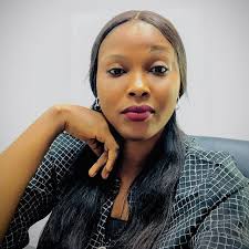 What happened to tiwas teeth?? She can't speak well nii??