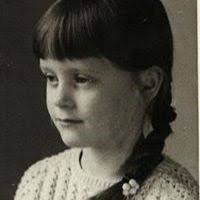 Nina Carr (carr3949)