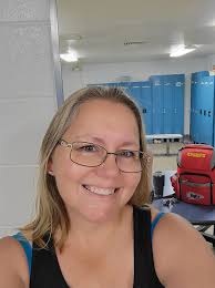 I love September. When I was growing up in NY, September meant the start of  school, the cooling of the weather, and my birthday in the middle of the  month. Now, I