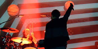 The duration of observable emission can vary from milliseconds to tens of minutes, there can be a single peak or several individual subpulses, and individual peaks can be symmetric or with fast brightening and very. Bosse Im Bielefelder Rls Veni Vidi Vici Music2web De