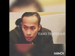 Aku merayu walaupun secebis kasih beri kepadaku. Yang Terindah Lirik Hq Achey Youtube