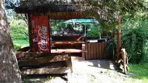 Wenn sie auf ihrem grundstück eine grillecke, einen grillplatz oder einen gartengrillkamin installieren möchten, sollte dieser so. Grillecke Im Garten Kurhaus Kaja Swieradow Zdroj Bad Flinsberg Holidaycheck Niederschlesien Polen