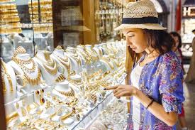 We provide you with timely and accurate silver and gold price commentary, gold price history charts for the past 1 days, 3 days, 30 days, 60 days, 1, 2, 5, 10, 15, 20, 30 and up to 43 years. Is 14k Gold A Good Value Wife S Choice