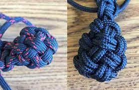 The diamond knot was never designed to be used as a four strand stopper knot on a back braid with a core of rope through it. 4 Knots Every Paracorder Needs To Know 1 Fun Knot Paracord Planet