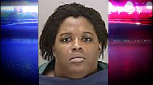 Men save mom who drove into Ohio lake with girl, police say