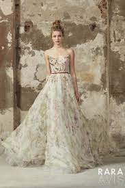 Rara avis's floral paradise bridal collection is inspired by the delightful image of flowering posted on: Wedding Gown Rara Avis Lily Luxx Nova