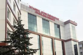 'aydınlık bir geleceğe' sloganıyla yola çıkan i̇stanbul aydın üniversitesi, anadolu eğitim ve kültür vakfı tarafından i̇stanbul'da kurulmuş vakıf üniversitesidir. Esenyurt Entegre Klinigi Dentaydin