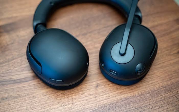 Sony INZONE H5 Headsets view 5