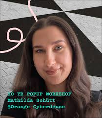 👋🏼 Möt Julia, hon jobbar som Staff Engineer @hemnet Julia började sin  resa inom tech redan på gymnasiet och fortsatte sedan på Chalmers tekniska  högskola, där hon studerade Computer Software Engineering samt