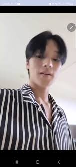 #wooyoung #우영 wooyoungi with his brother so cute.