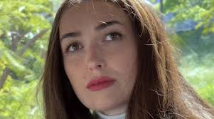 Gilded Lily vid out now!