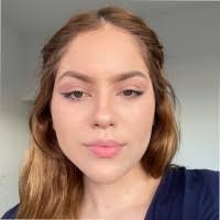 Adriana Hubert's Instagram, Twitter & Facebook