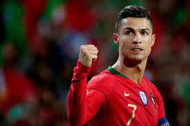 Dengan keberhasilan tim nasional portugal menjuarai piala eropa pada 2016 kemarin tentu saja menjadikan tim ini tidak bisa dipandang remeh. Rapor Cristiano Ronaldo Di Empat Edisi Terakhir Euro Vivagoal Com