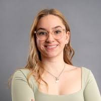 Kendra Cote's Instagram, Twitter & Facebook