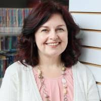 Daisy Wallace Email & Phone Number