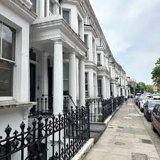 London: Edith Grove 102 and Why the Rolling Stones Still Live There -  Maxazine.com