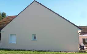 Isoler un pignon de maison. Isolation Du Pignon Ouest Finition Texture Crepi Grese Beige Isolation Pignon Revetement Ite Uniso Facades Isolation Exterieur Renovation Ouest