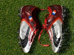 We did not find results for: Giuly Ludovic Dieci Football Entertainment