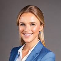 Louise Doss's Instagram, Twitter & Facebook