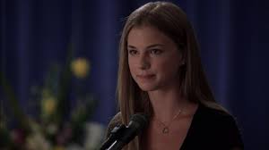 It pulls at the heart strings, that's for sure, but seeing that adversities faced by these characters and how they were able to over come them is. Watch Everwood The Complete Second Season Prime Video