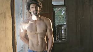 Aditya Roy Kapur S Shirtless Photo Is Raising The Heat This Summer Both the aashiqui 2 stars have come on the sets of indian idol. aditya roy kapur s shirtless photo is