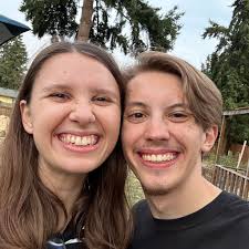 Does anyone know if there is a gas leak in East Wenatchee?