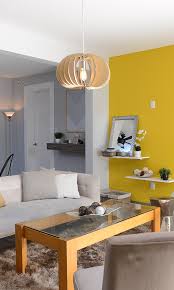 Atrevete A Pintar Tu Sala Con Colores Vivos Como El Amarillo Pintura Para Interior Color Interiores De Casa Colores De Casas Interiores Colores De Interiores