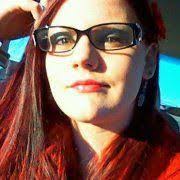 Renee Mudd's Instagram, Twitter & Facebook