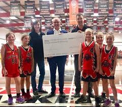 Go the mighty West Adelaide Bearcats! 🏀 Popped in with Susan Close MP to  congratulate the club
