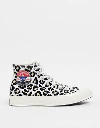 Trouve tes adidas dans la categorie: Converse Chuck 70 Hi Split Baskets Montantes A Logo Et Imprime Leopard Marron From Asos On 21 Buttons