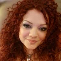 Lori Walter's Instagram, Twitter & Facebook