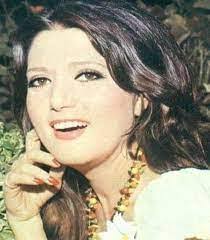 من هو زوج شمس البارودي، وما هي وظيفته وأبرز أعماله؟ هذا ما سنتحدث عنه من خلال مقالنا هذا، كما سنسلط الضوء على أهم تفاصيل حياة زوجها، وتفاصيل حياة شمس البارودي، وسنذكر أهم الأعمال والمسلسلات التي شارك بها كل منهم، كما. Ø´Ù…Ø³ Ø§Ù„Ø¨Ø§Ø±ÙˆØ¯ÙŠ Ø­Ø§Ø¯Ø«Ø© Ø­Ø²ÙŠÙ†Ø© ÙÙŠ Ø·ÙÙˆÙ„ØªÙ‡Ø§ ÙˆØ§Ø®Ø± Ø¸Ù‡ÙˆØ± Ù„Ù‡Ø§ Ø¨Ø¹Ø¯ Ø§Ø¹ØªØ²Ø§Ù„ 37 Ø¹Ø§Ù… Ø£Ø³Ø±Ø§Ø± Ø§Ù„Ø´Ø§Ø´Ø©