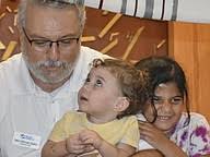 Young members prepare for Rosh Hashanah at Temple Emanu-El