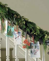 How to make a hanging christmas card holder! 25 Holiday Card Displays
