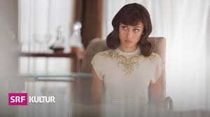 Olga kurylenko, édith scob, anne benoît and others. Film Serien Olga Kurylenko Betorend Schone Kampfernatur Kultur Srf