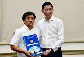 Em đang viết một bài báo thời sự, gặp ít rắc rối nhưng không biết hỏi ai đành lên mạng tìm chuyên gia. Chá»§ Tá»‹ch Nguyá»…n Thanh Phong Noi Vá» Viá»‡c Ä'iá»u Chuyá»ƒn Ong Ä'oan Ngá»c Háº£i