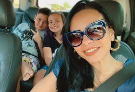 Espaço da Beleza Mari Amaro Cabelos & Unhas