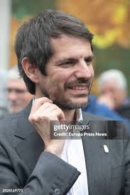 91 Ernest Wells Stock Photos, High-Res Pictures, and Images