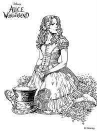 Kids N Fun Coloring Page Alice In Wonderland Tim Burton Alice Alice In Wonderland Drawings Alice In Wonderland Alice
