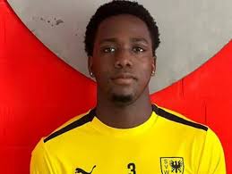 Fußball-Landesligist SVW gewinnt in Gesmold Josh Gabriel erzielt das Tor  des Tages