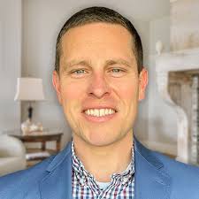 Nicole Gambacurta, Realtor