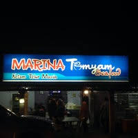 The city is fast growing with a population around 200,000. Foto Di Marina Seafood Tanjung Lumpur Kuantan Pahang