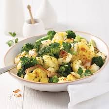 Papillote De Brocoli Chou Fleur Et Fromage En Grains Vegetable Recipes Classic Salad Food