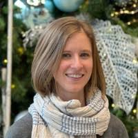 Katherine Marek's Instagram, Twitter & Facebook