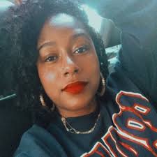 Chinique (@MsimpecAKAble)