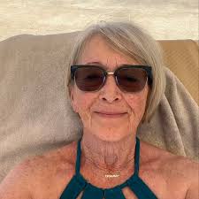 Oh no!! Their ratings will plummet now!! 😆😂😆😂