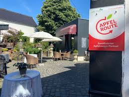Tripadvisor has 1,188 reviews of rheinbach hotels, attractions, and restaurants making it your best rheinbach resource. Apfelroutenpartner Der Silberloffel Rheinbach Apfelroute