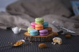 Pipe cream onto one of the macron pieces and cover it with the other piece. 350 Macaron Pictures Hd Download Free Images On Unsplash